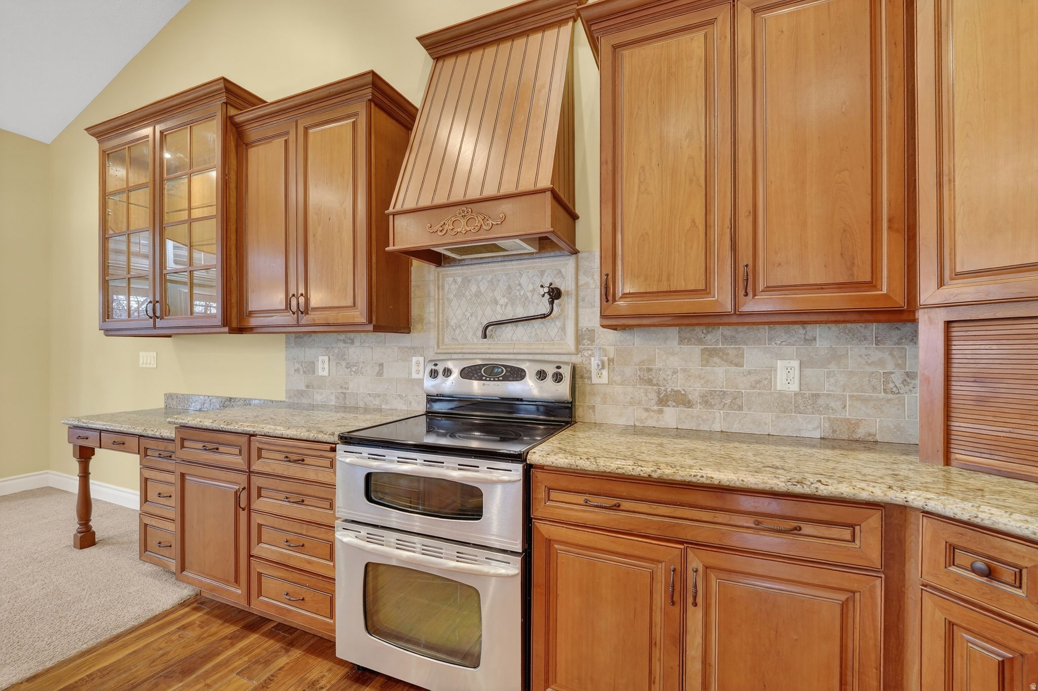 REUNION ORCHARD - Residential