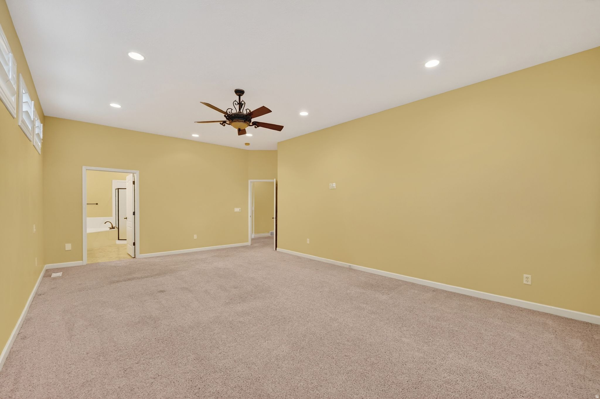 REUNION ORCHARD - Residential