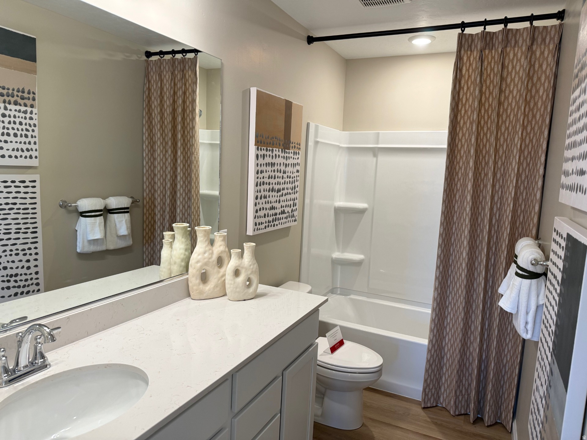 PASTURES AT SADDLEBACK - Residential