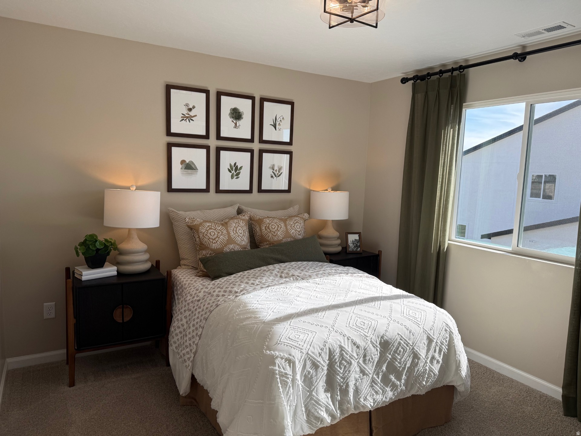 PASTURES AT SADDLEBACK - Residential