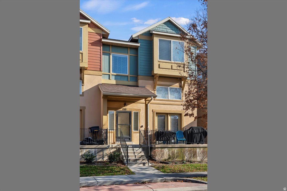 FARMINGTON CROSSING - Residential