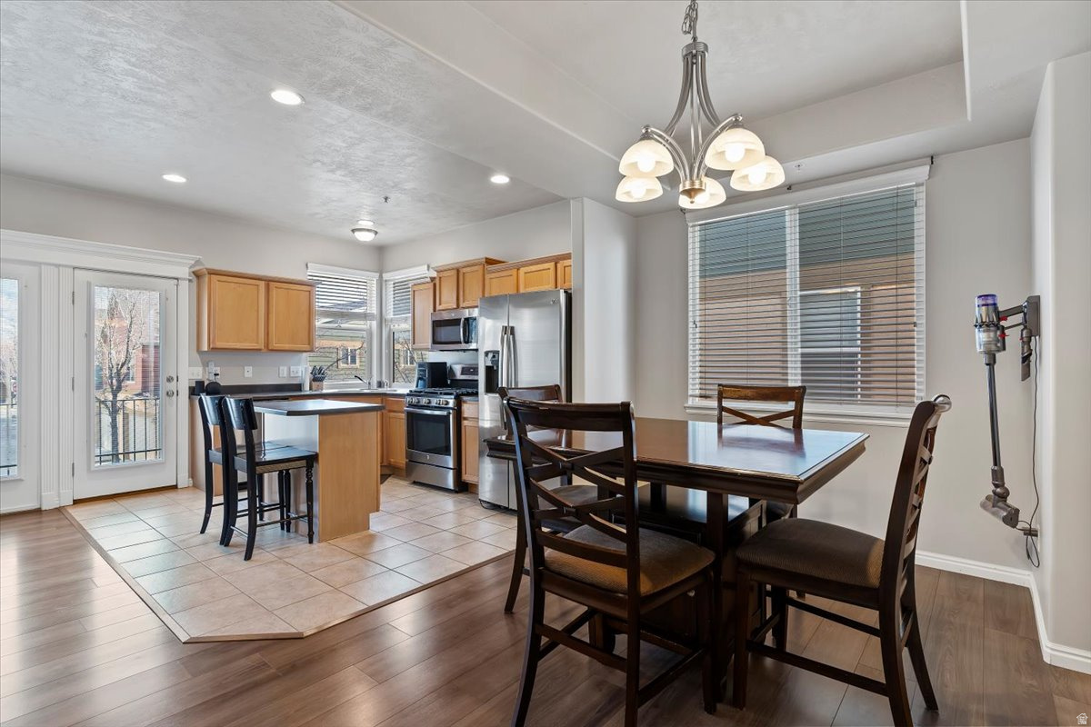 FARMINGTON CROSSING - Residential