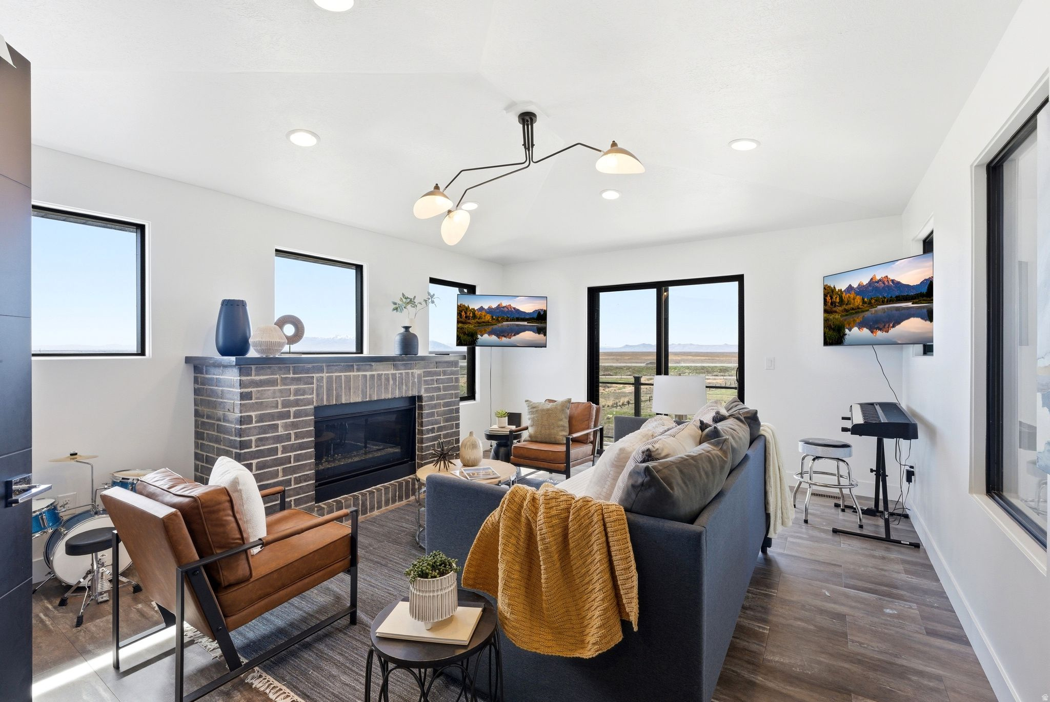 FARMINGTON RANCHES 8 - Residential