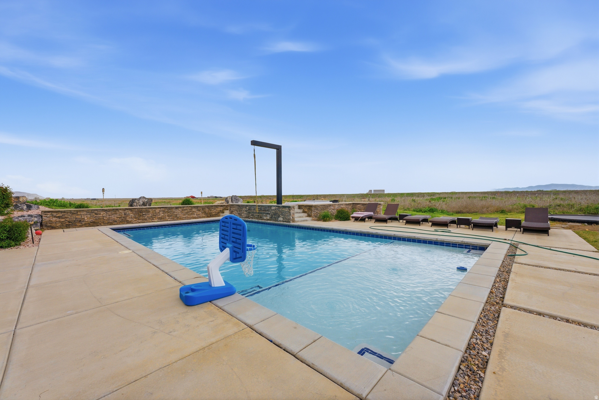 FARMINGTON RANCHES 8 - Residential