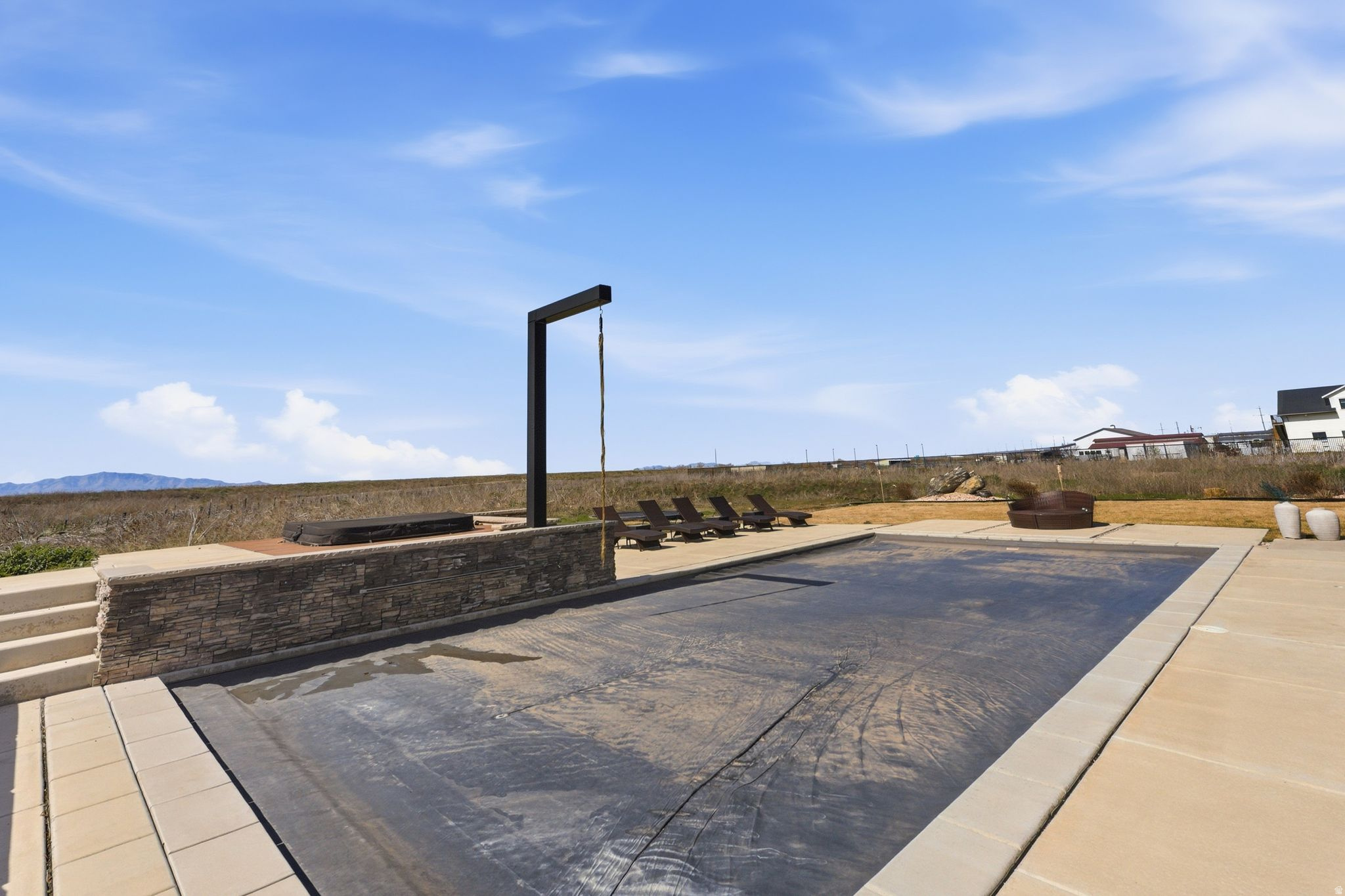 FARMINGTON RANCHES 8 - Residential