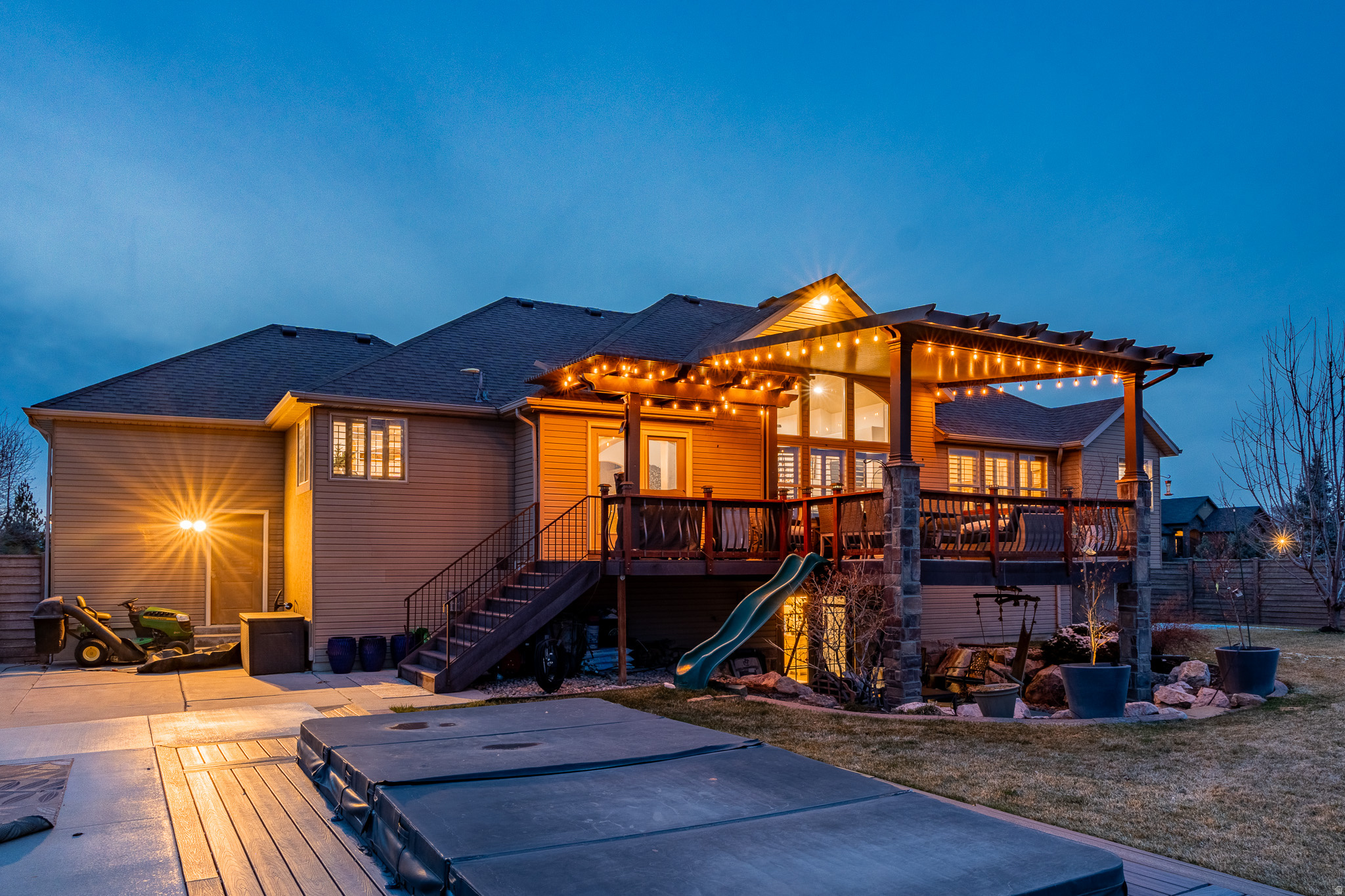 HOOPER LANDINGS - Residential