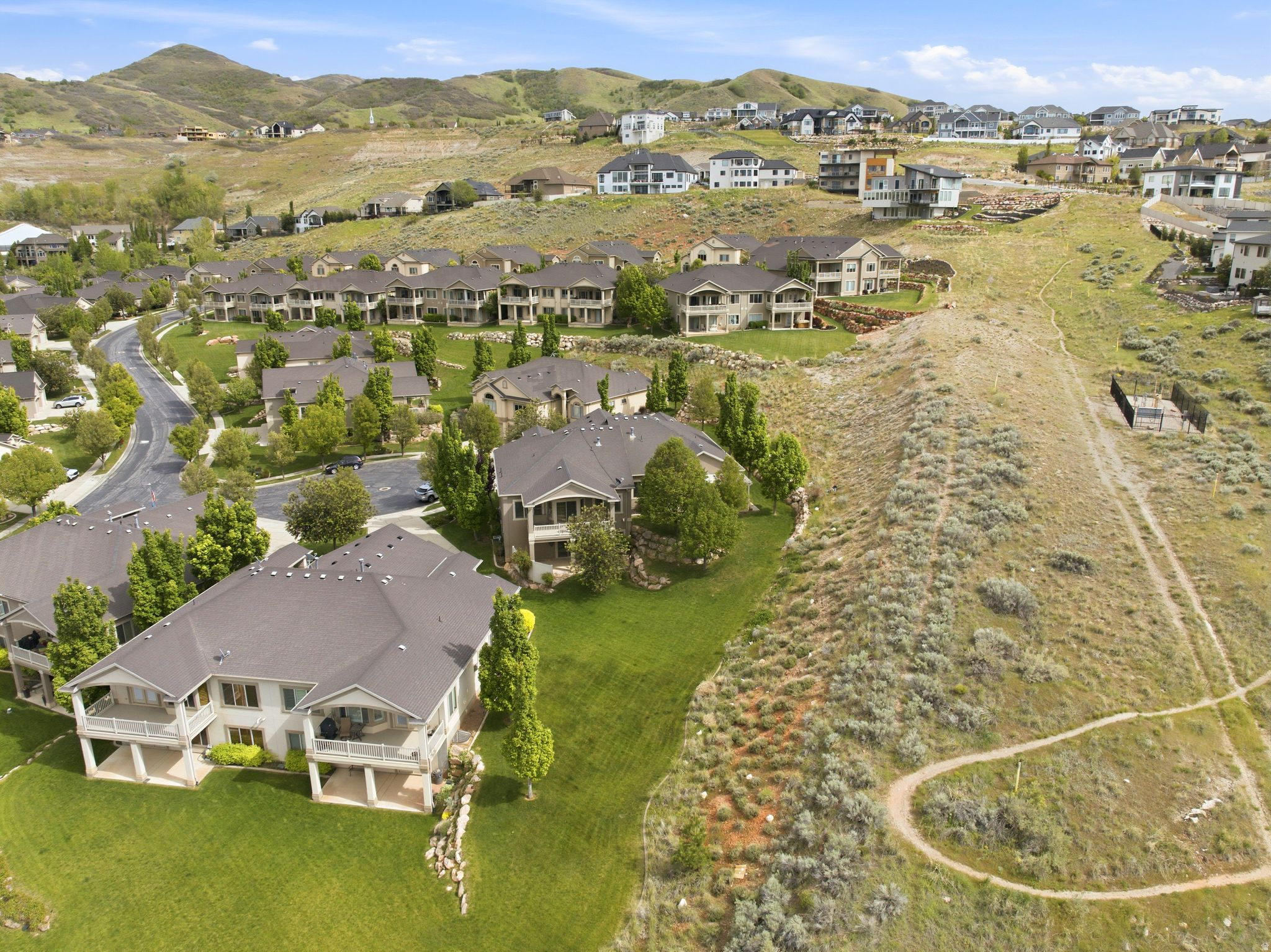 EDGEWOOD ESTATES - Residential