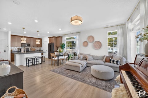 Tiny photo for 126 E GEYSER CT, Saratoga Springs, UT 84045 (MLS # 2188410)