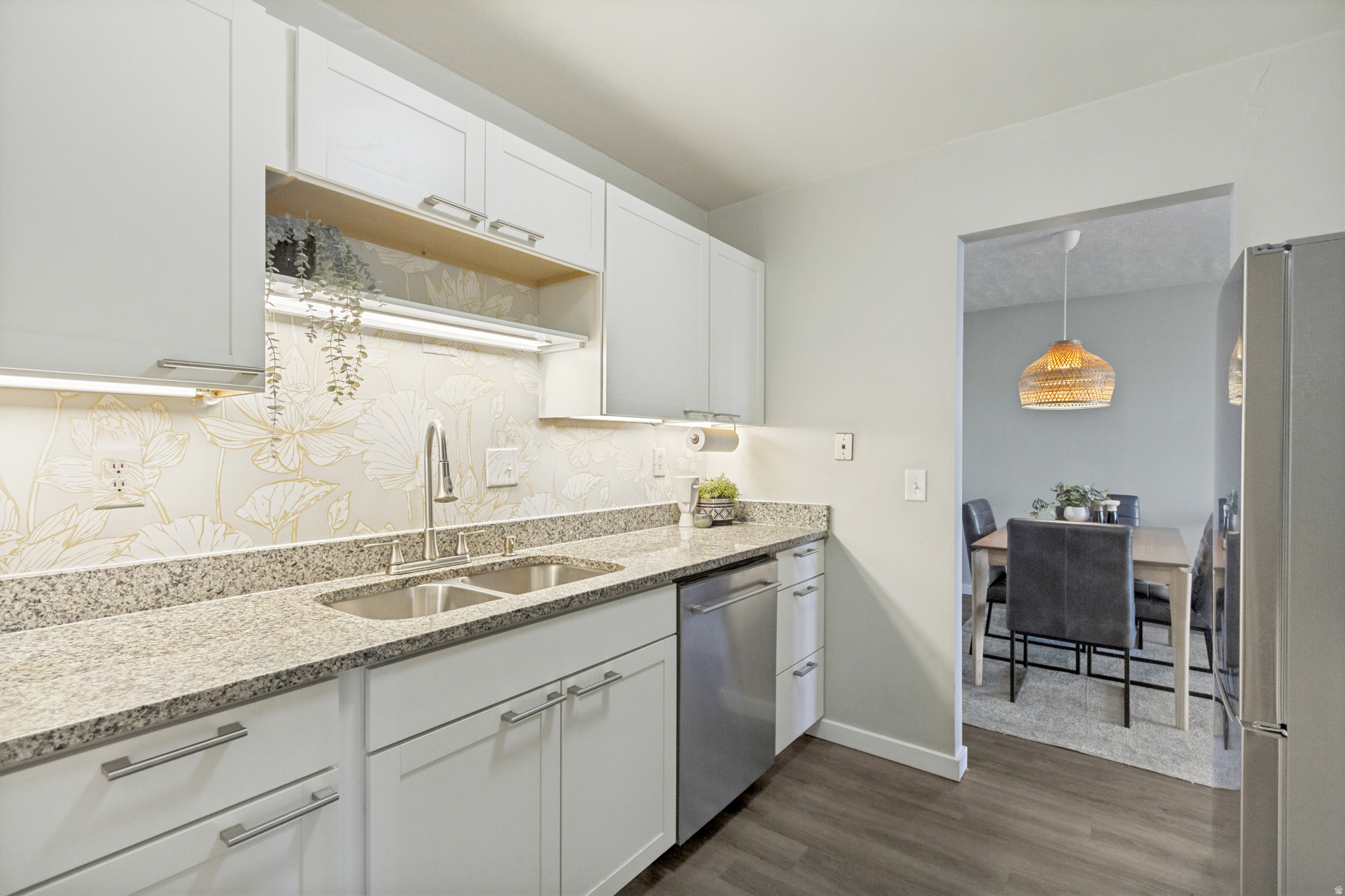 THE STANSBURY CONDM - Residential