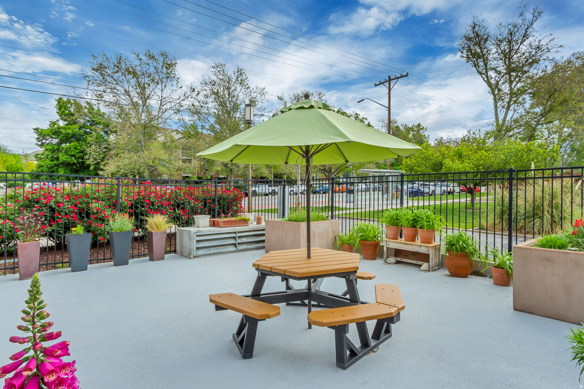 THE STANSBURY CONDM - Residential