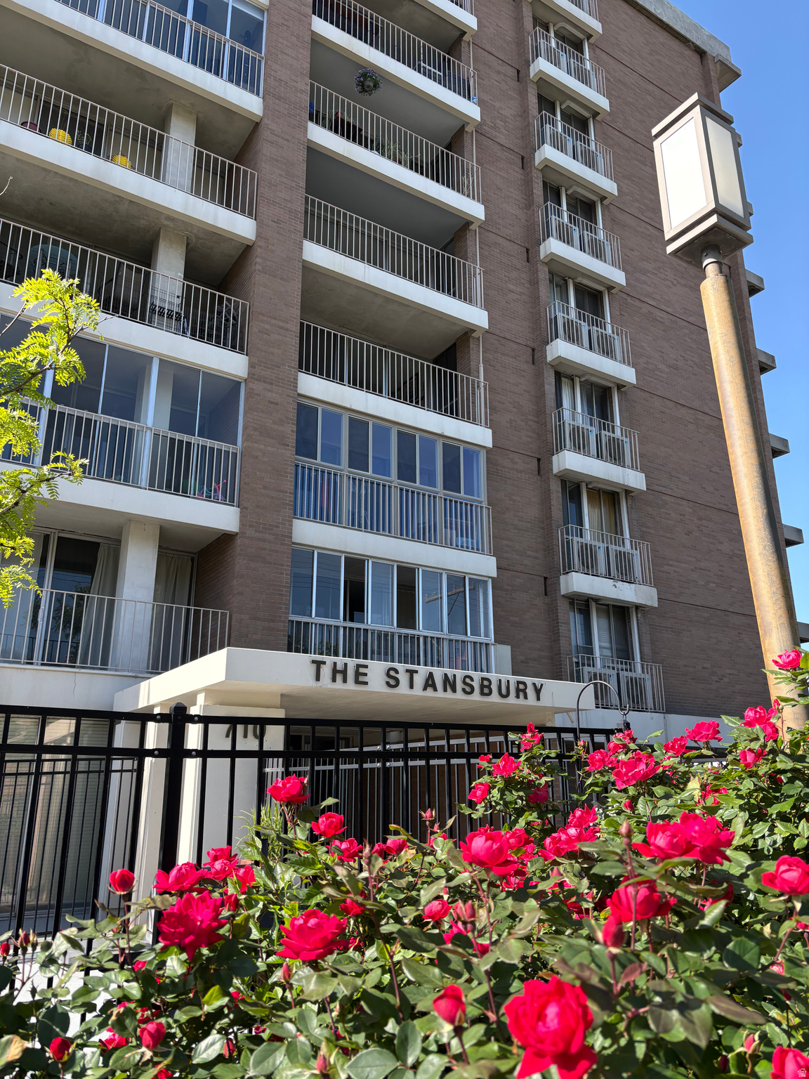 THE STANSBURY CONDM - Residential
