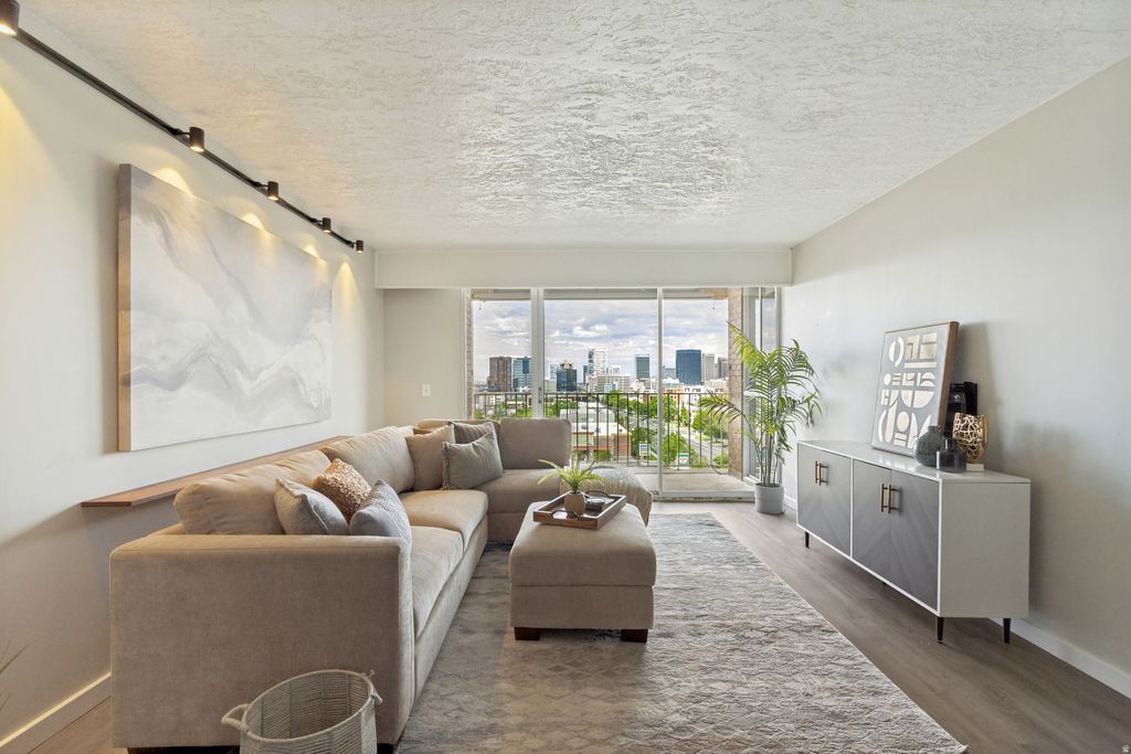 Photo of 710 E 200 S #8H, Salt Lake City, UT 84102 (MLS # 2156535)