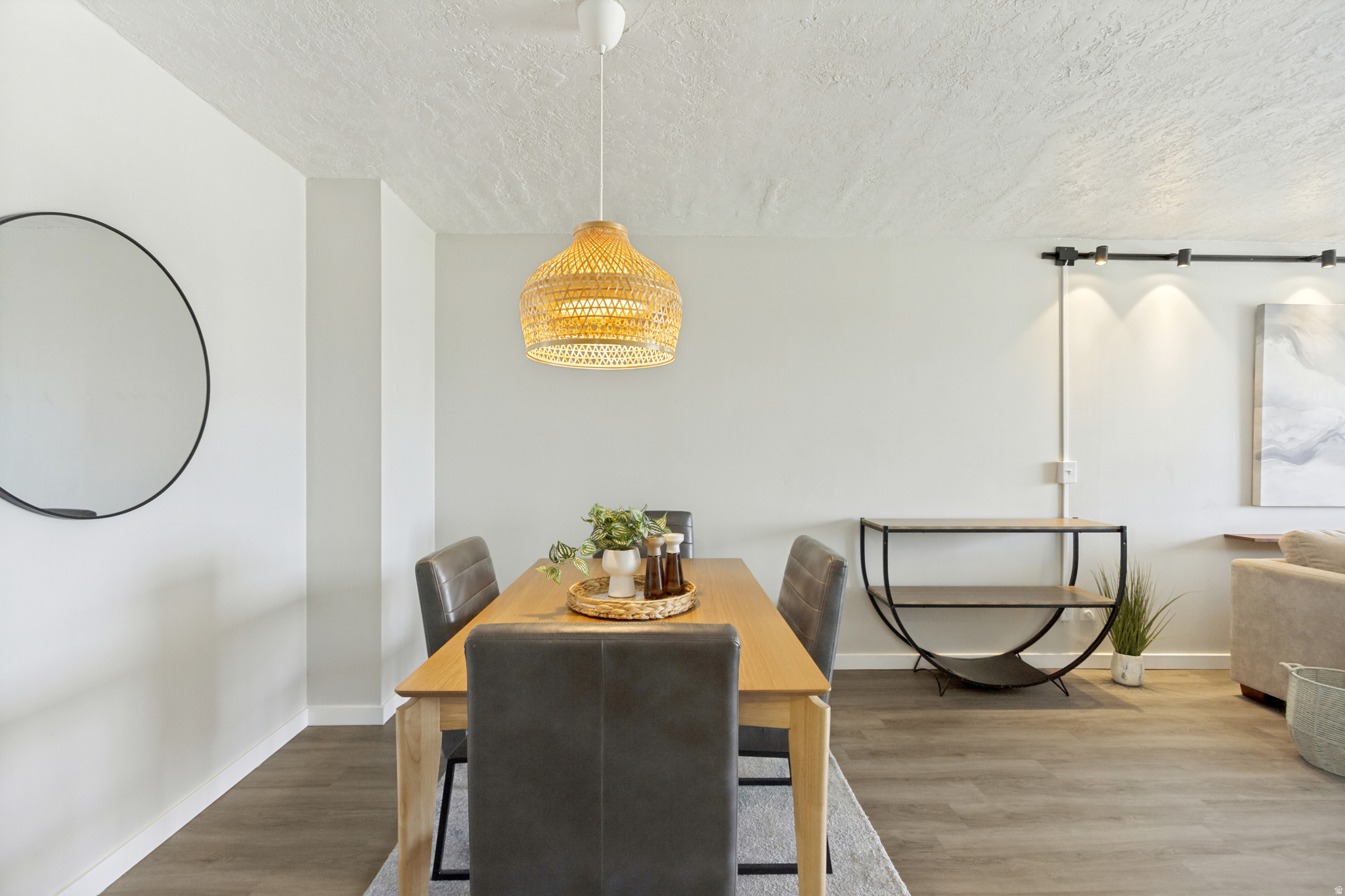 THE STANSBURY CONDM - Residential