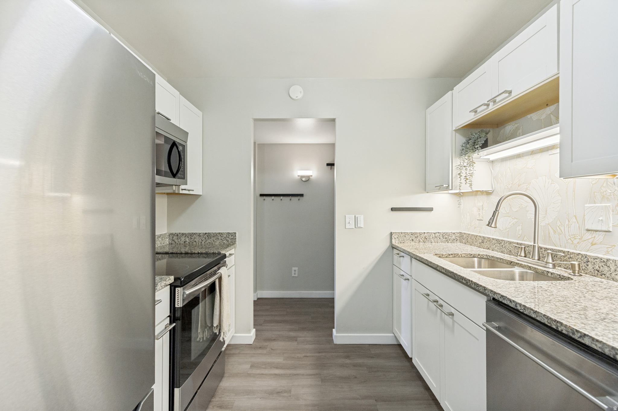 THE STANSBURY CONDM - Residential