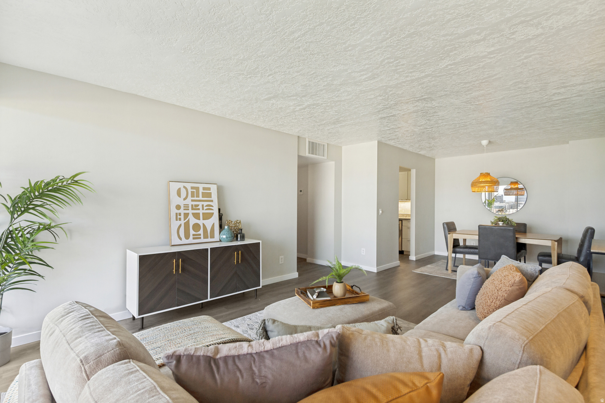 THE STANSBURY CONDM - Residential