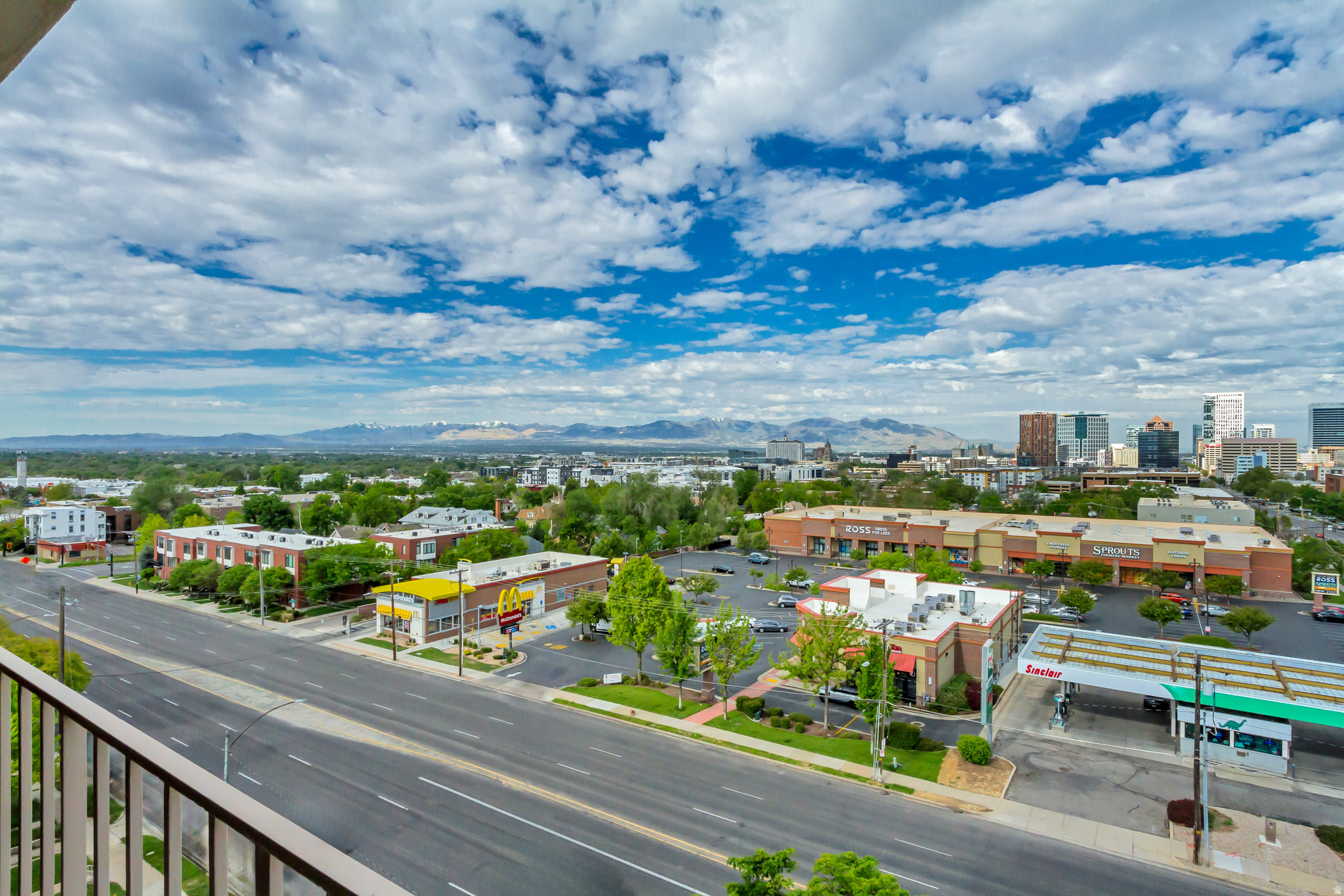 THE STANSBURY CONDM - Residential