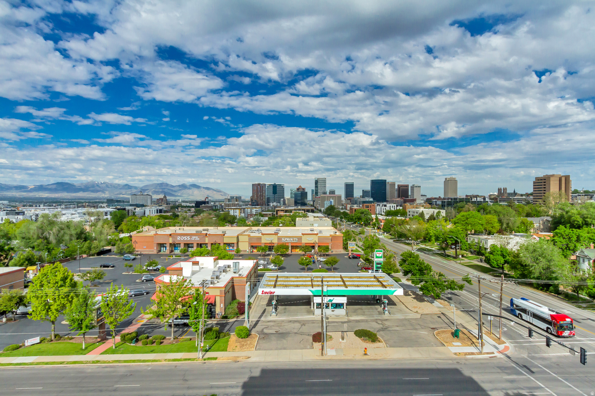 THE STANSBURY CONDM - Residential