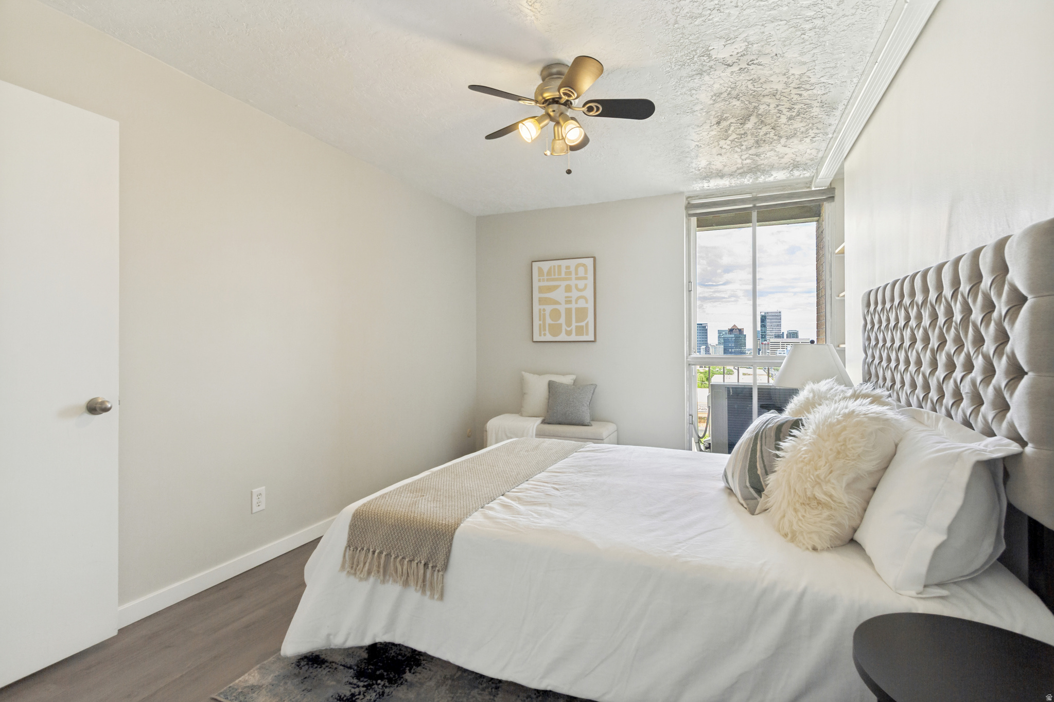 THE STANSBURY CONDM - Residential