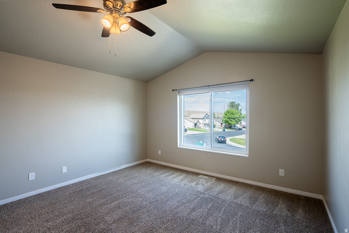 LYNNBROOK - Residential Income