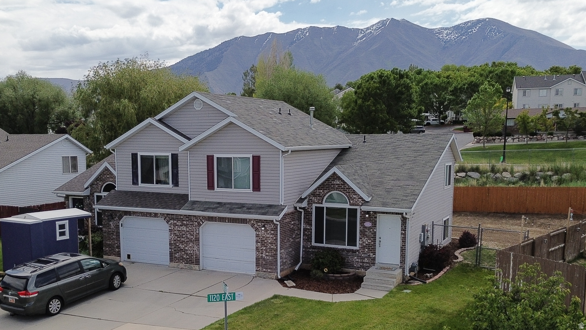 LYNNBROOK - Residential Income