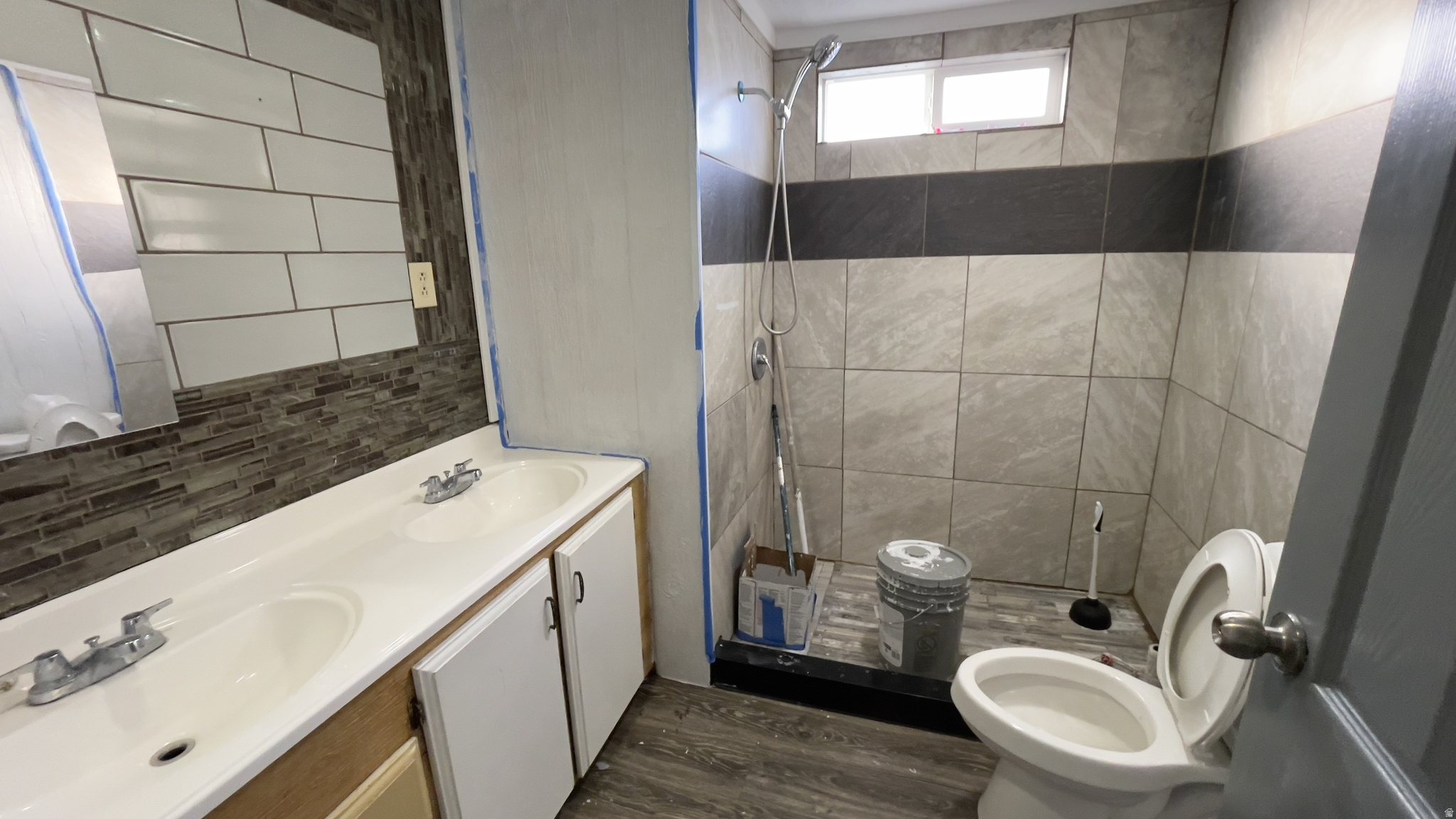 EVERGREEN VILLAGE - Residential