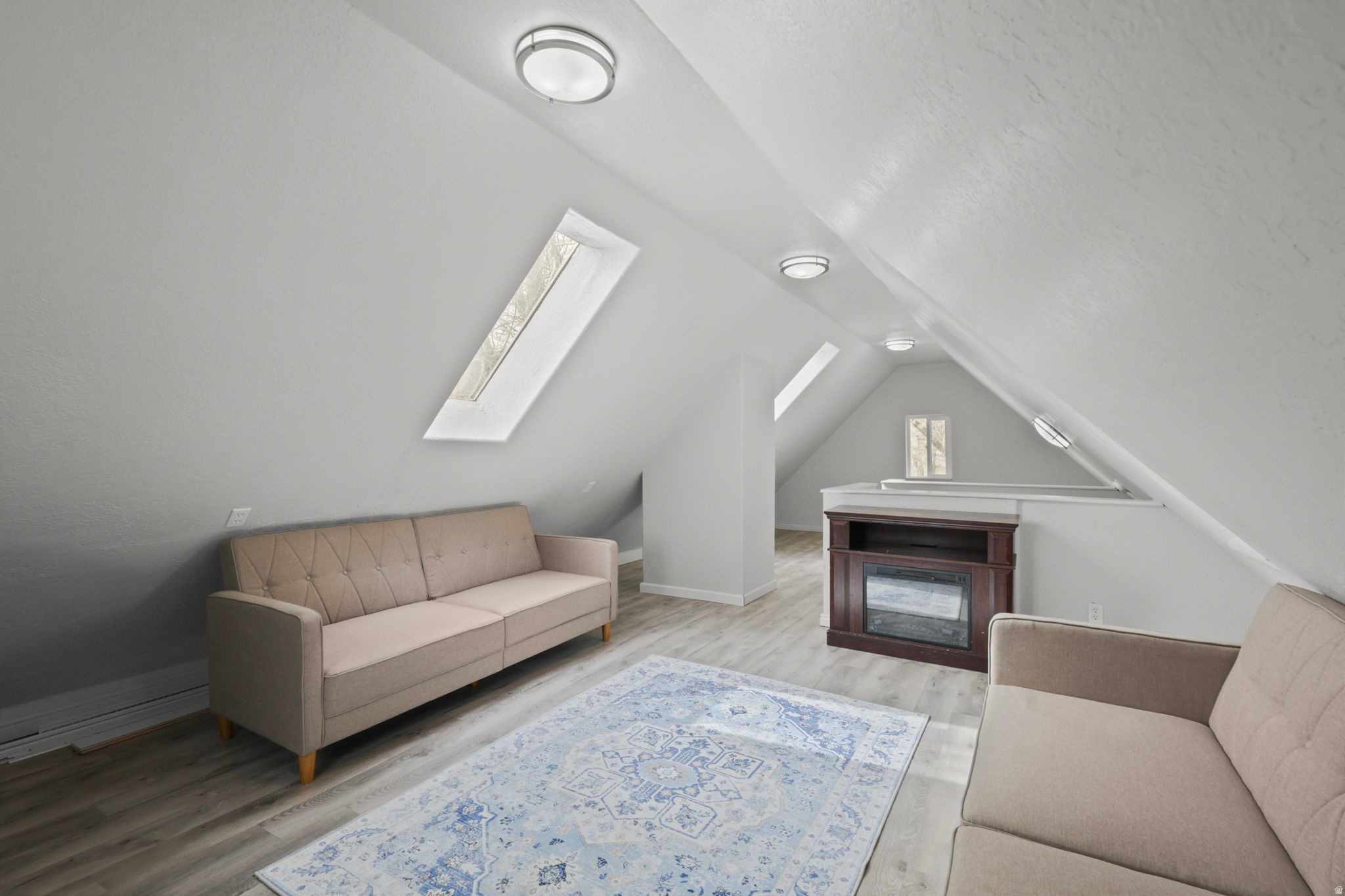 DAILEY MINOR - Residential