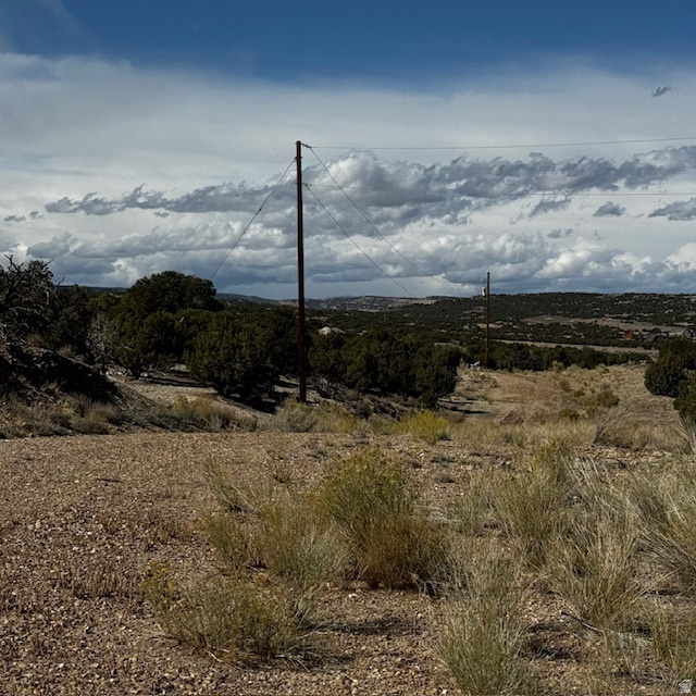 SILVER MOON RANCH - Land