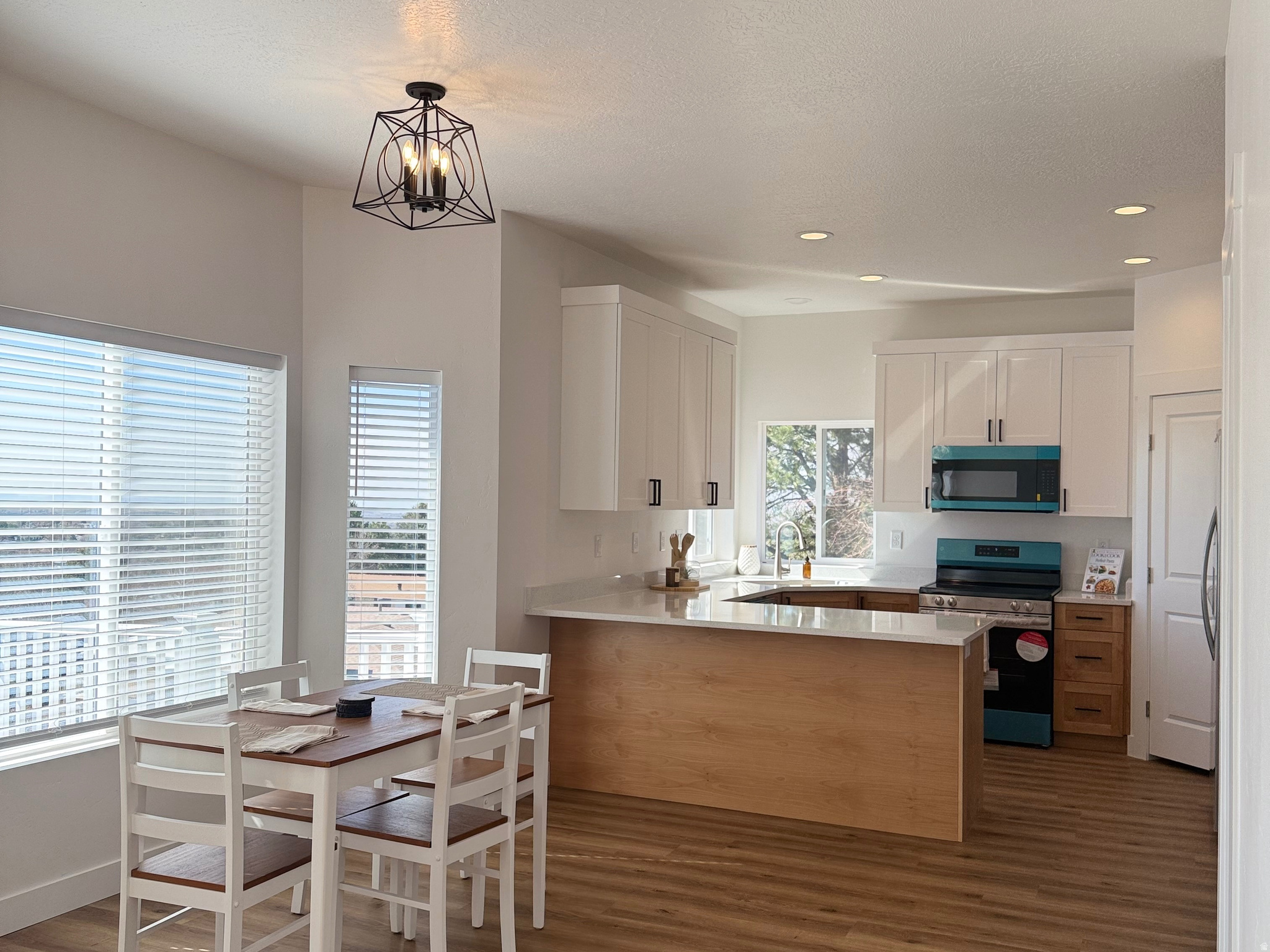 SHADOW VALLEY ESTATES NO. 7 - Residential