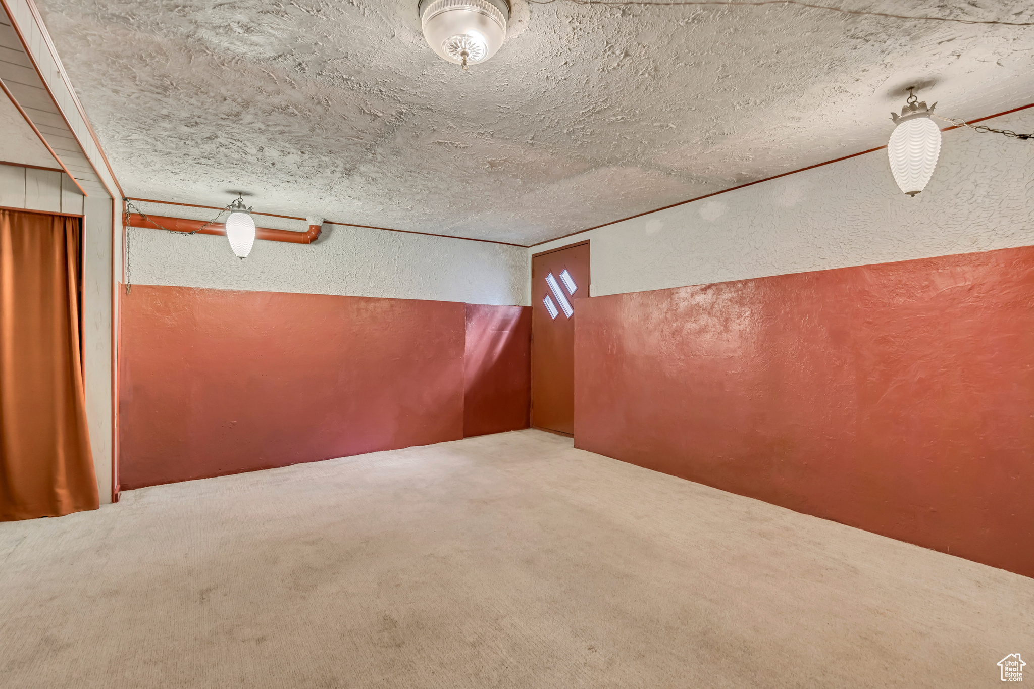 HOFFMAN HEIGHTS - Residential