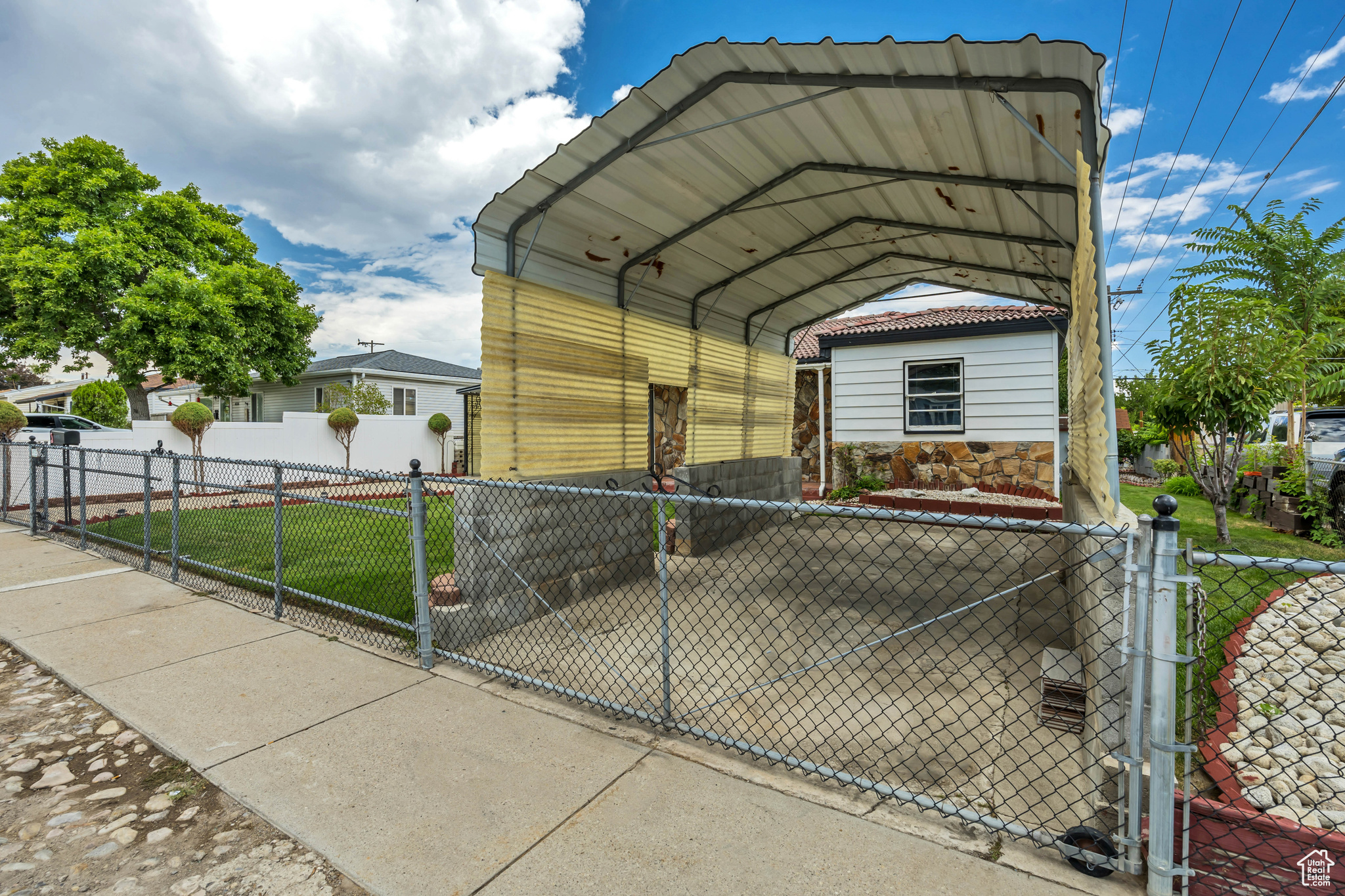 HOFFMAN HEIGHTS - Residential