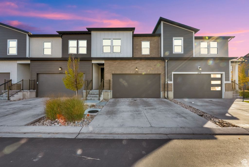 Photo of 275 W 700 N, Vineyard, UT 84059 (MLS # 2119098)