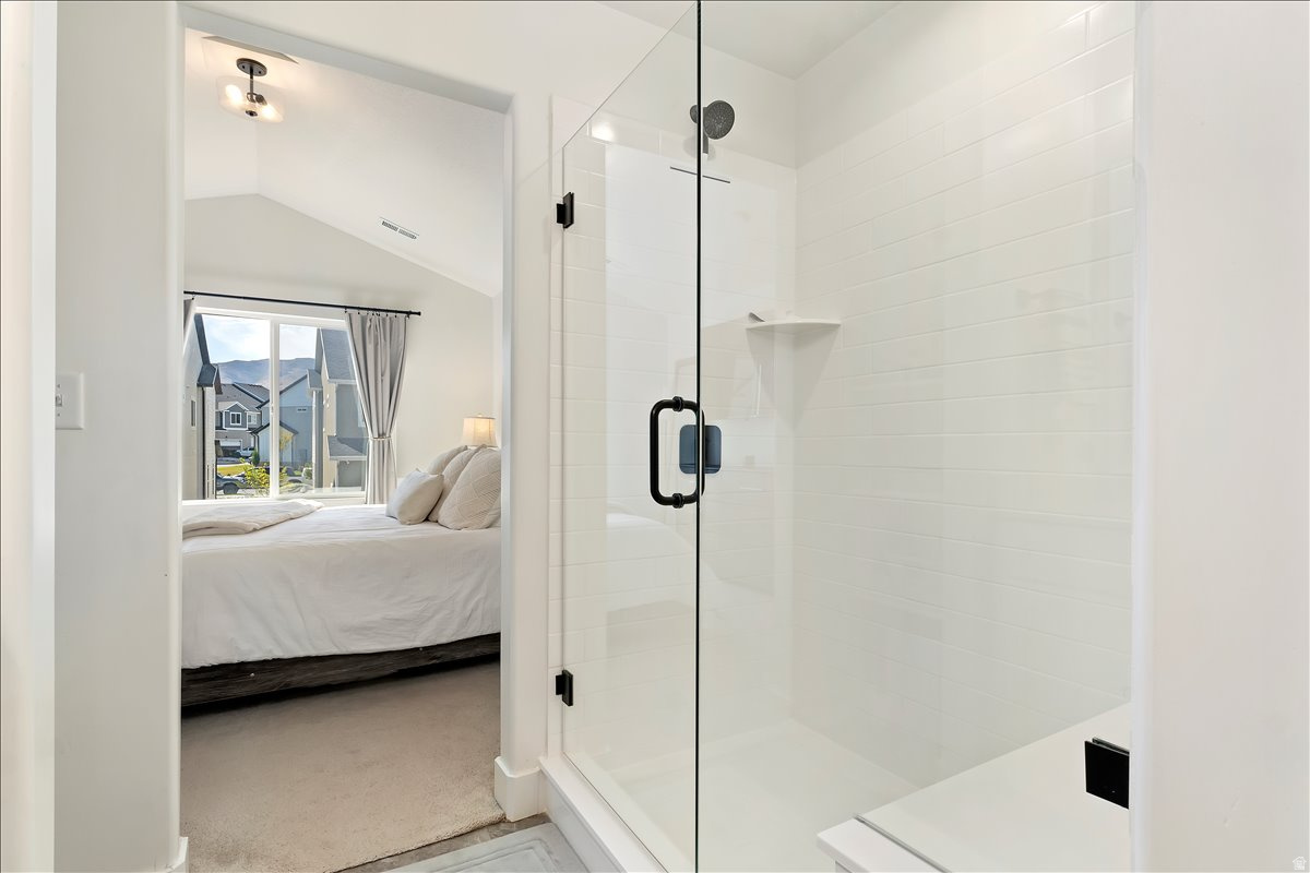 MOUNTAIN RIDGE - Residential