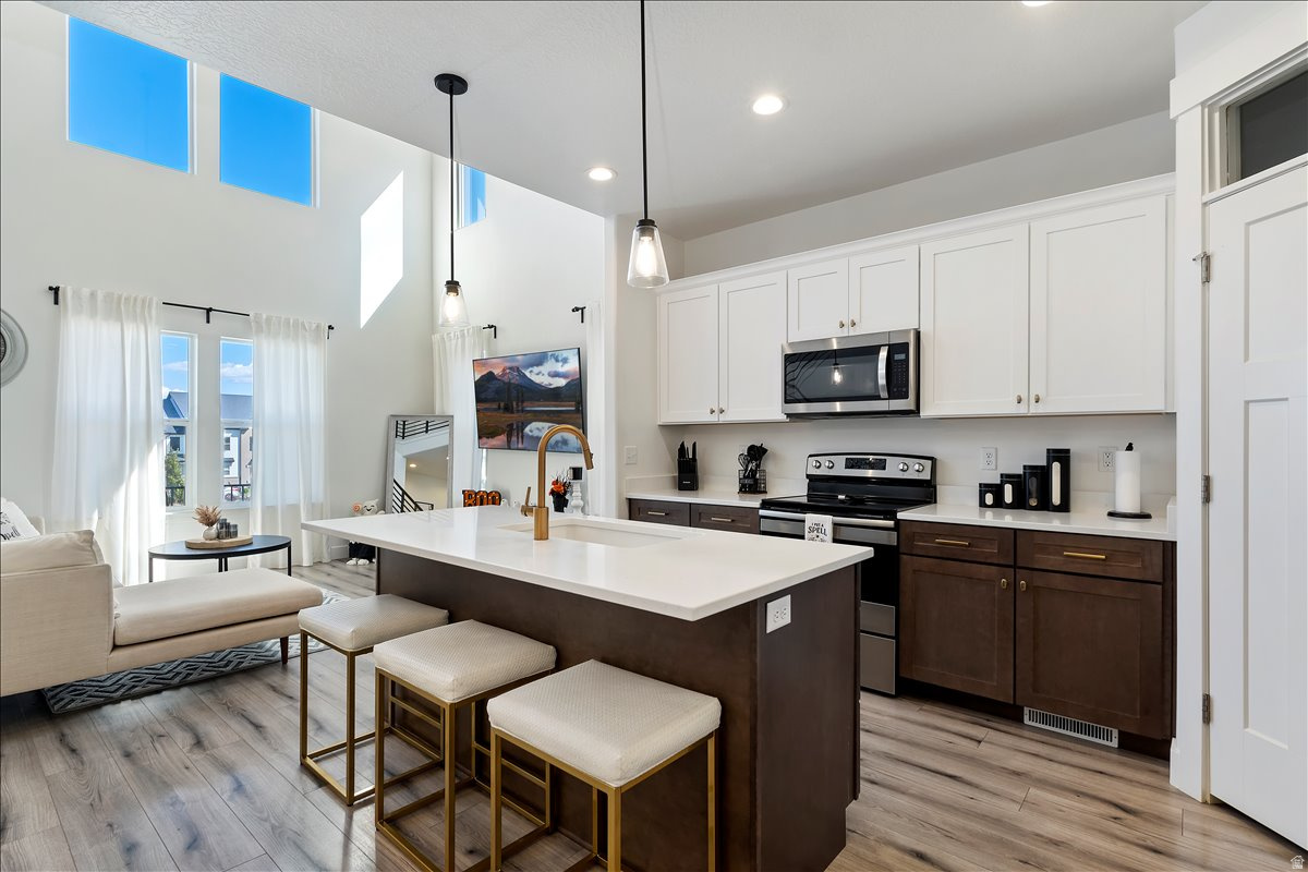 MOUNTAIN RIDGE - Residential