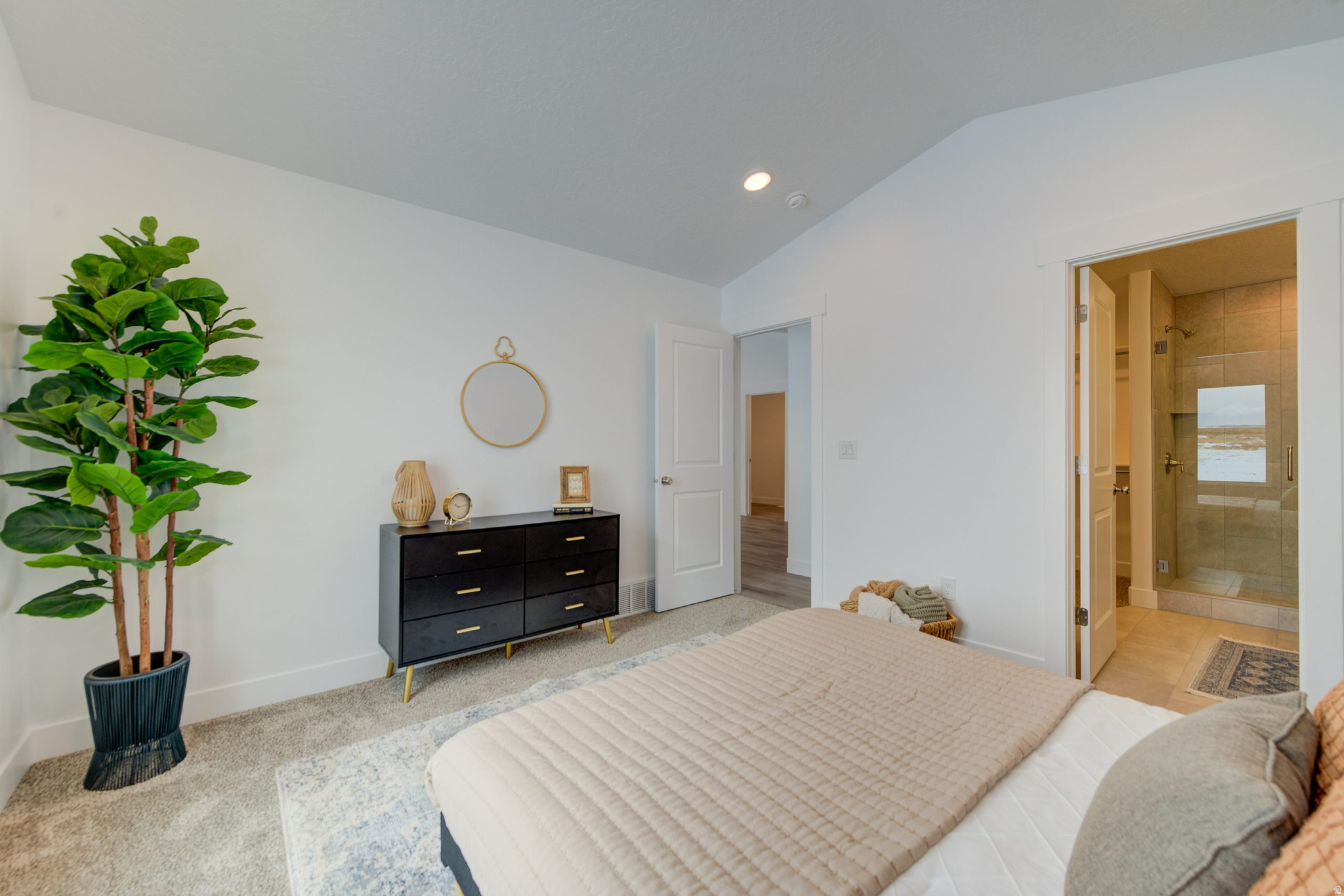 OVERLAKE ESTATES - Residential