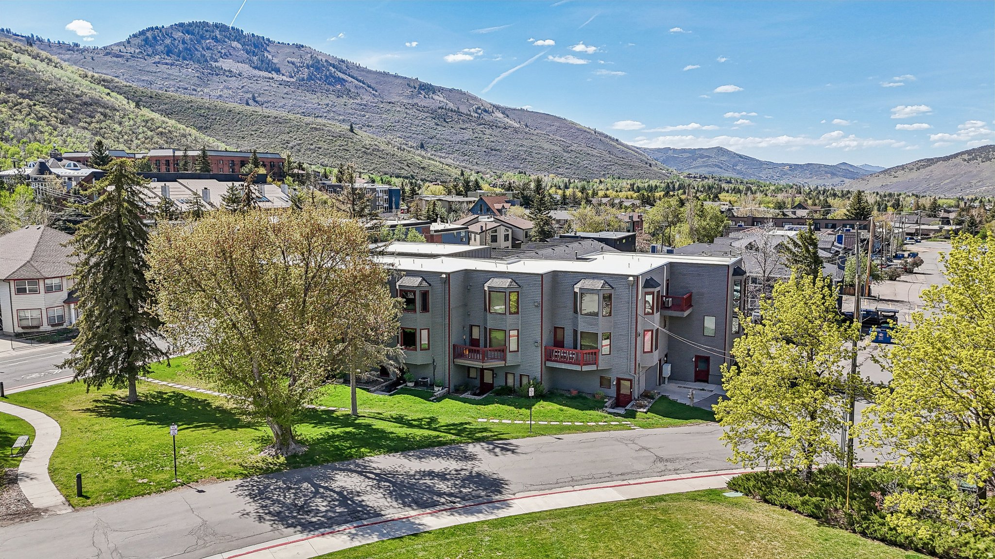 PARK PLACE - Residential