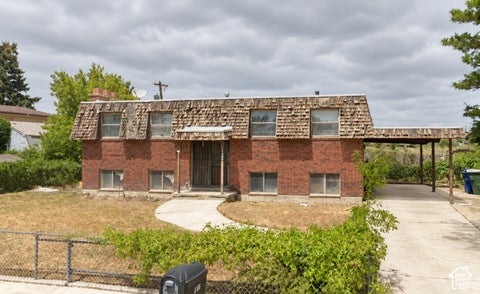 Photo of 4166 WENDY AVE, West Valley City, UT 84120 (MLS # 2192770)