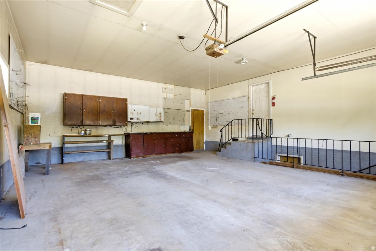 PEACHWOOD ESTATES - Residential