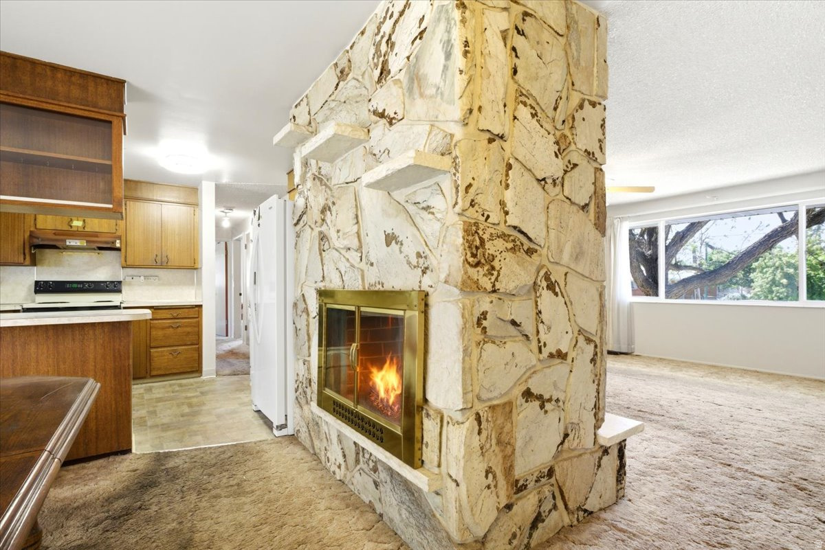 PEACHWOOD ESTATES - Residential