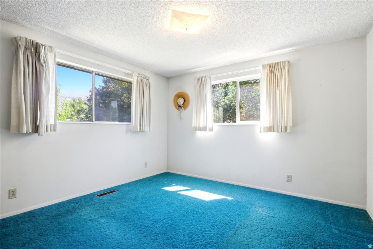PEACHWOOD ESTATES - Residential
