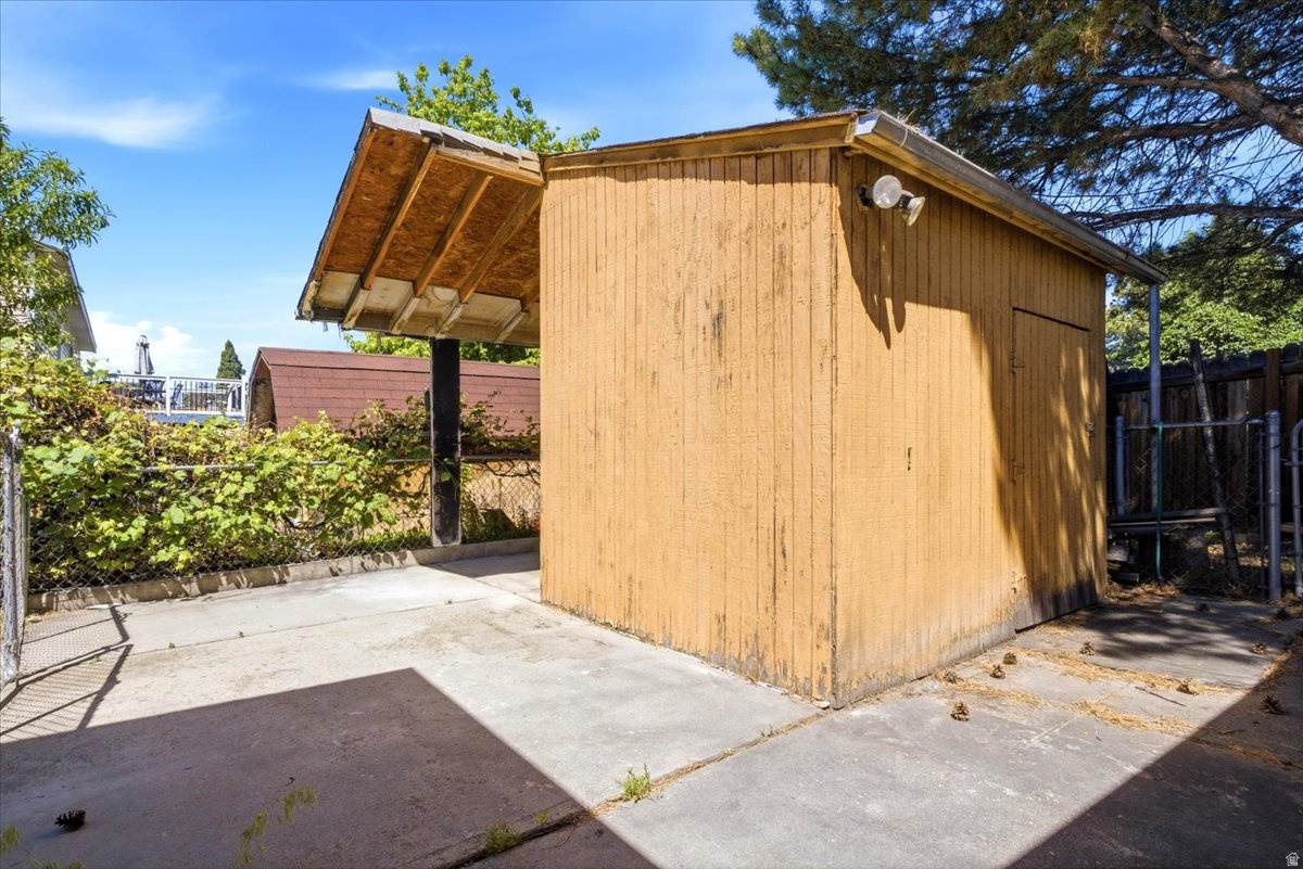 PEACHWOOD ESTATES - Residential