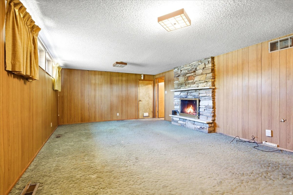 PEACHWOOD ESTATES - Residential