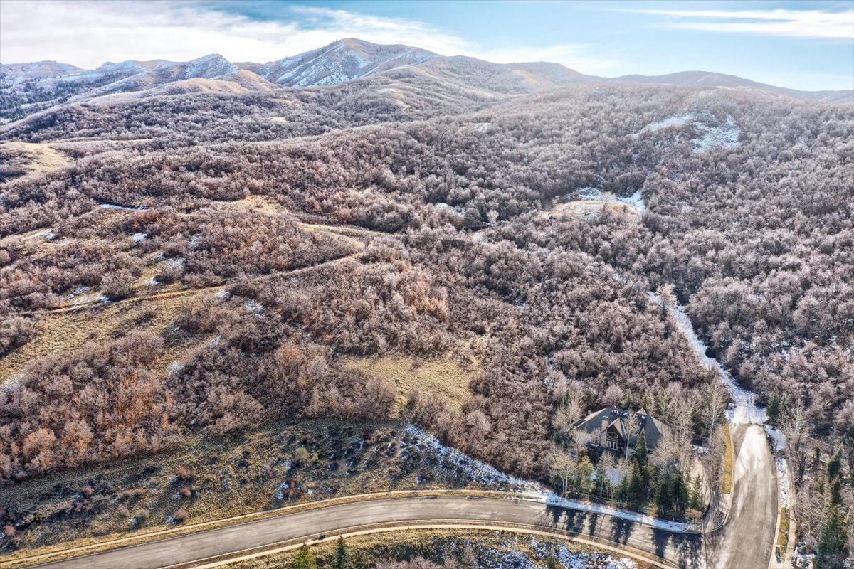 HIGHLAND OAKS SUB - Land