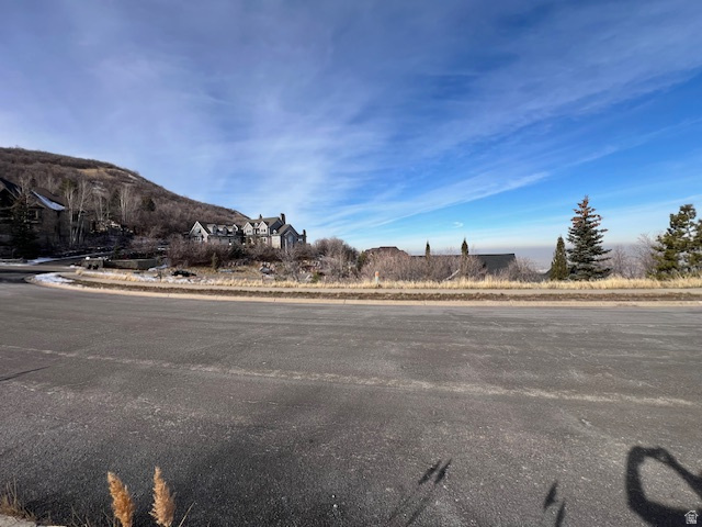 HIGHLAND OAKS SUB - Land