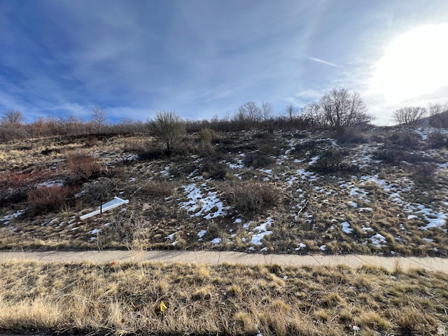 HIGHLAND OAKS SUB - Land