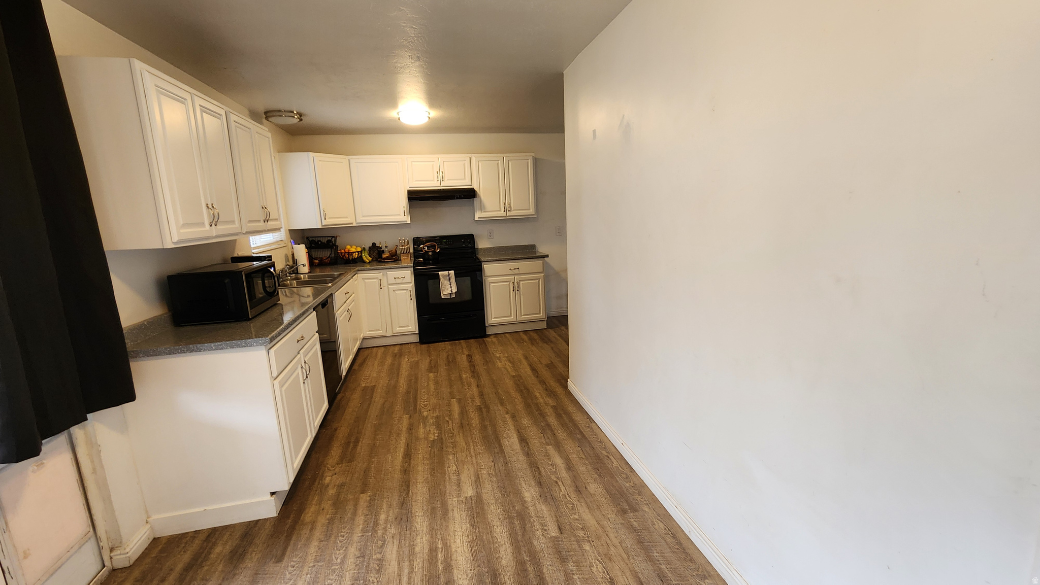 HECTOR VILLAGE - Residential