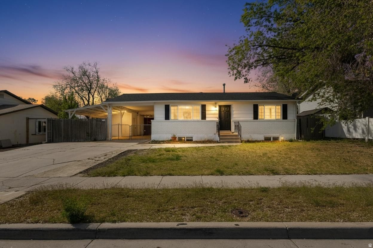 HECTOR VILLAGE - Residential