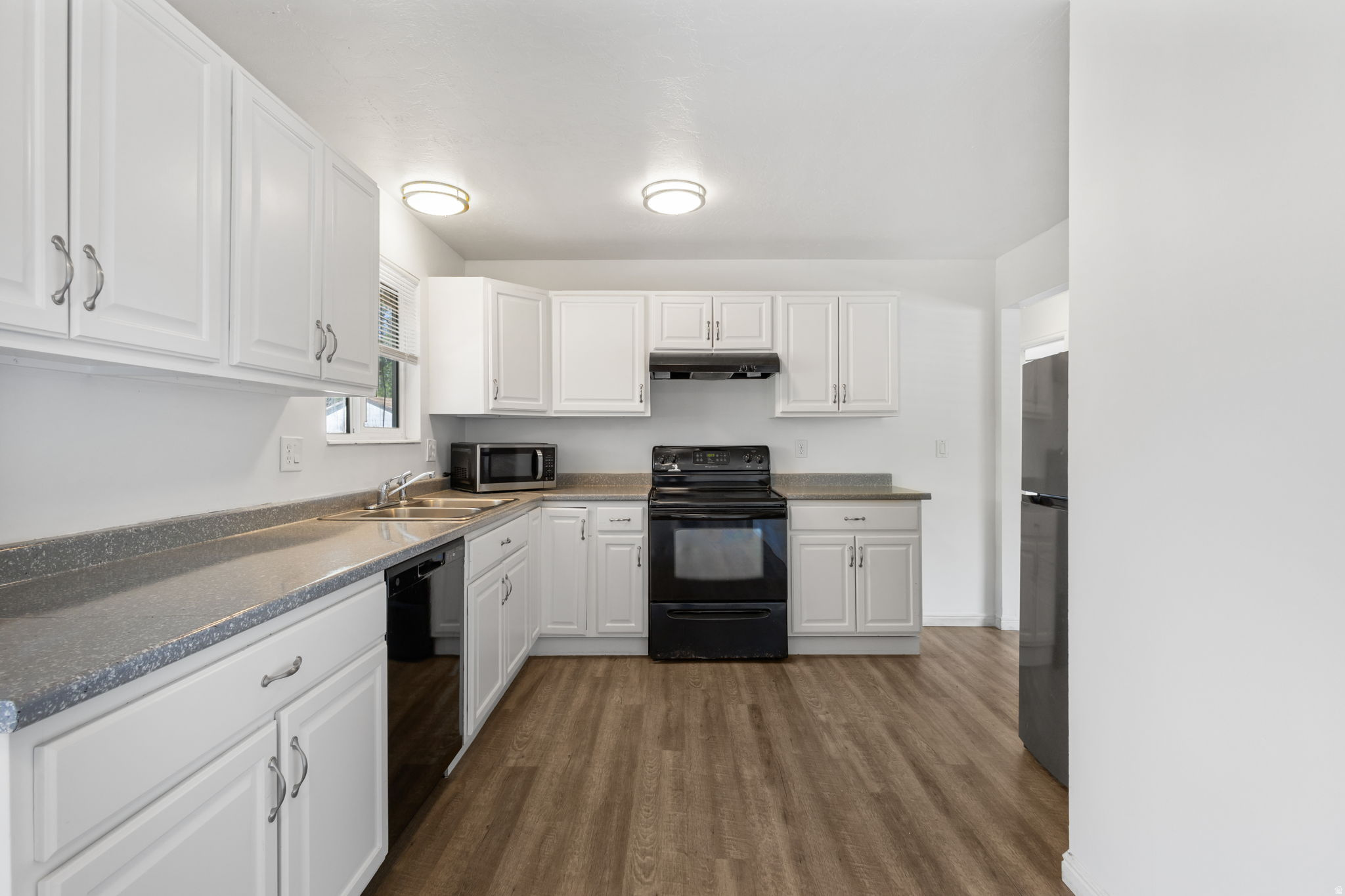 HECTOR VILLAGE - Residential