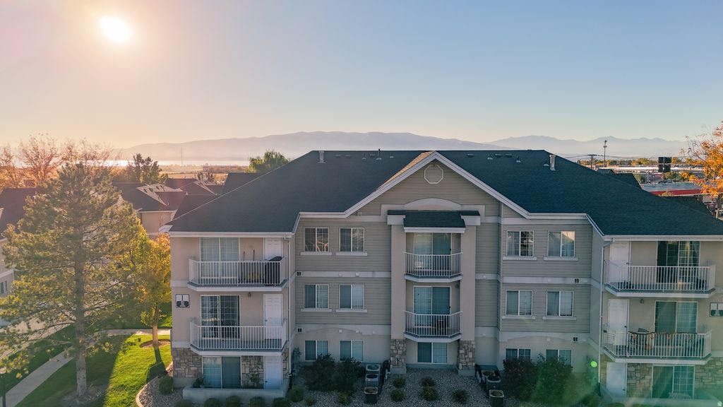 Photo for 1260 S 1220 W, Orem, UT 84058 (MLS # 2119910)