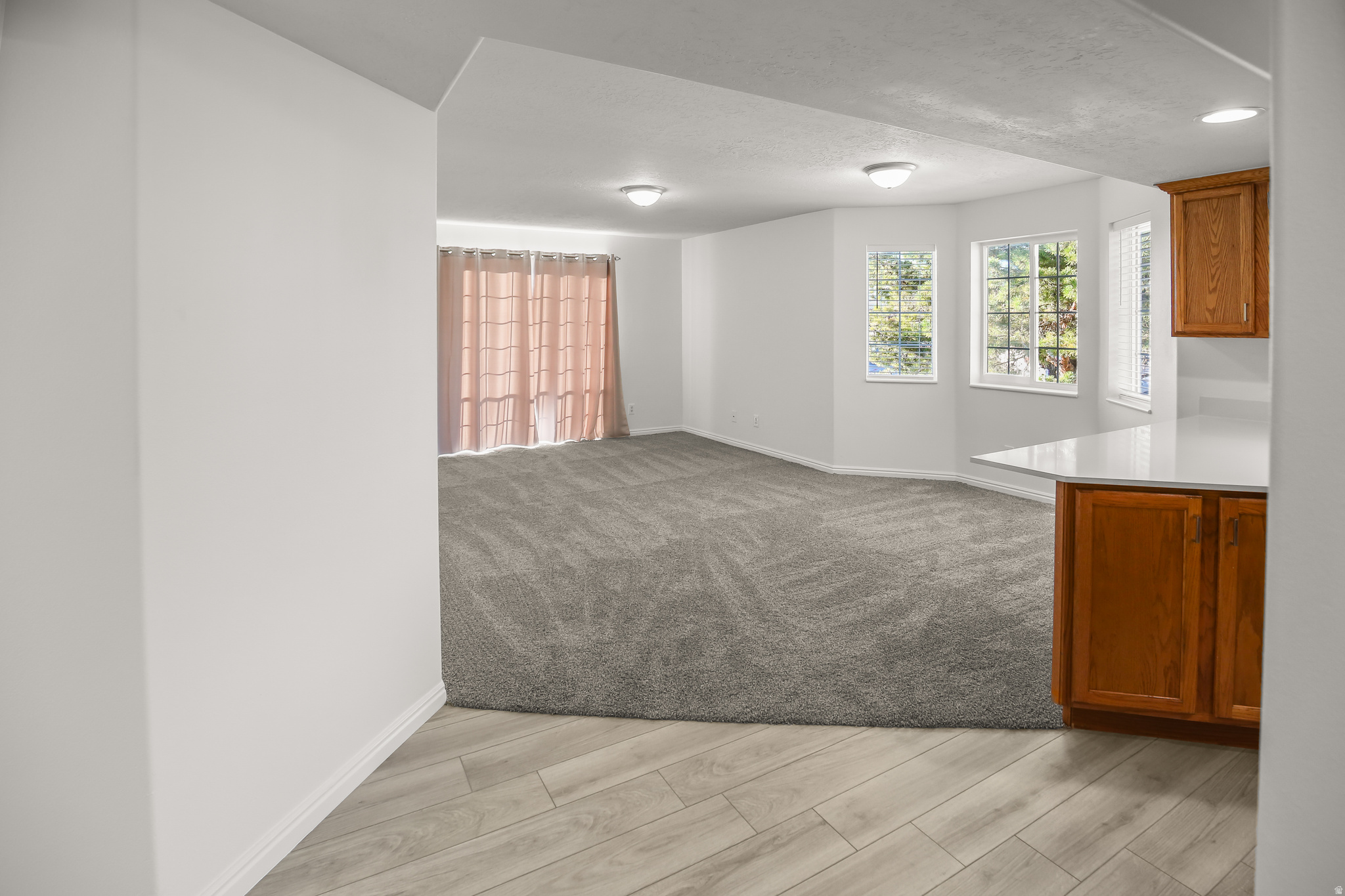 COUNTRY WOODS - Residential