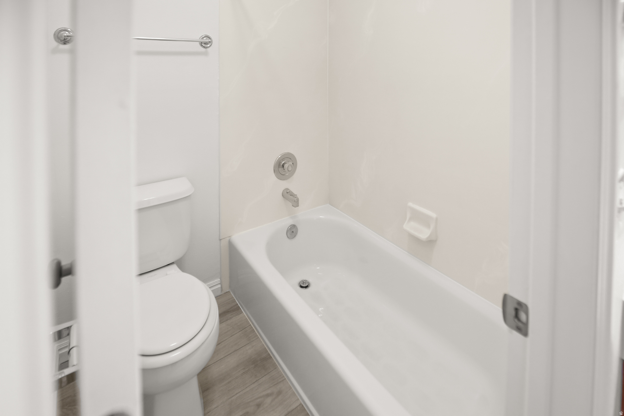 COUNTRY WOODS - Residential